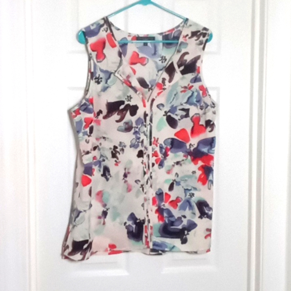 sleeveless top Sanctuary floral 1X